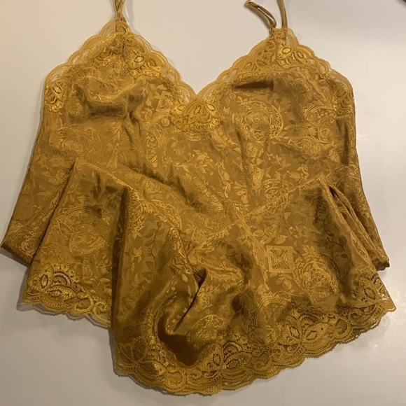 JENNIFER Moore Slip Size M- Great Condition - Picture 12 of 16